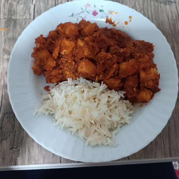 Eli lezzetli bir beyefendi mi bulmalıyım?