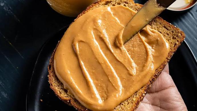 Fındık ezmesi mi yoksa Fıstık ezmesi mi daha lezzetli 🥜?