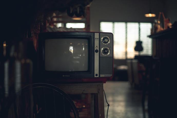 Eski tip televizyonlar eve daha mı sıcak bir hava verirdi?