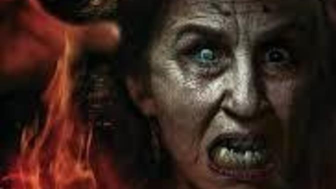Evet millet gecenin filmi geldi. Kara Büyü filmini seyrettiniz mi?