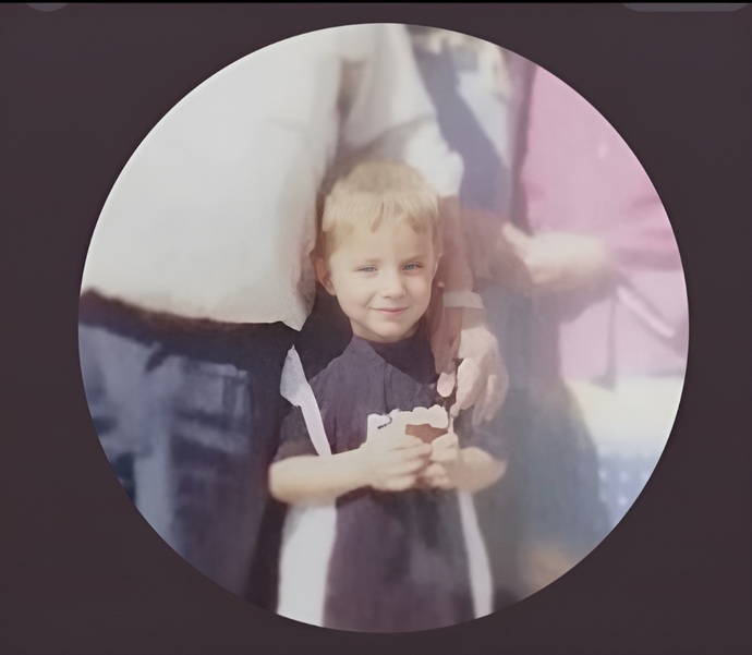 Küçüklük fotoğraflarınız duruyor mu?
