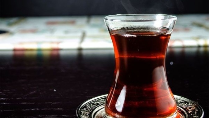 Kahvenin 40 yıllık hatrı varsa.. Çayın neyi var?