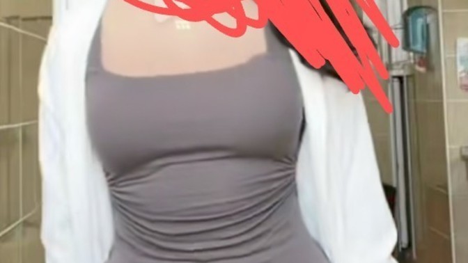 Kilolu değil zayıf da değil böyle kadınlar kızlar nasıl sizce ( görselli)?