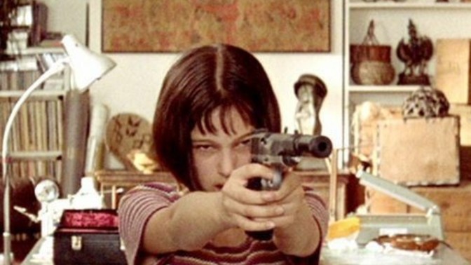 Bir film/dizi/kitap karakterini oynamak hakkın olsa bu kim olurdu?
