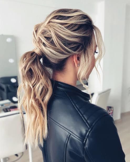 Dağınık at kuruğu saç modelini nasıl buldunuz?