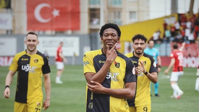 Sadece anadolu kulüplerinden oluşan bir futbol ligi olsaydı kim daha başarılı olurdu?