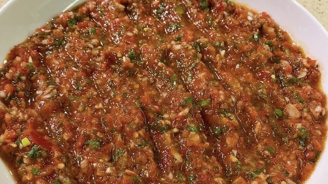 Kebapçı usulü acılı ezme sever misiniz? Güzel yapmışmıyım?