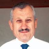Gülüşü güzel erkekler çok çekici değil mi?