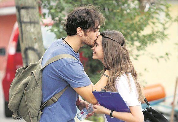 Hemen ilgi gösteren bir insan flörtöz müdür?