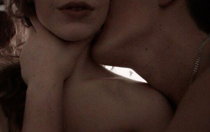 💋