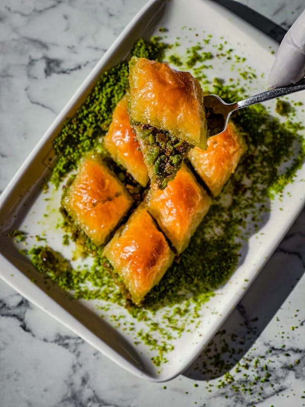 Baklavanın orijinali cevizli mi, Antep fıstıklı mı olur?