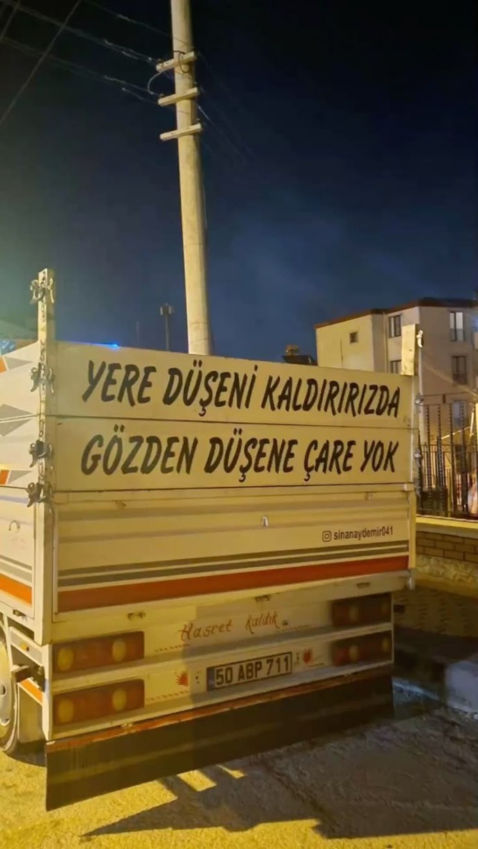 Birisi size söylememesini söylediğiniz bir şeyi hatırlatmaya devam ederse ne yapardınız?