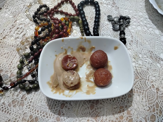 Kabak veya kemal paşa tatlısını nasıl yiyorsunuz?