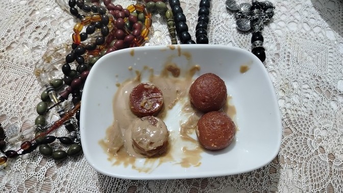 Kabak veya kemal paşa tatlısını nasıl yiyorsunuz?