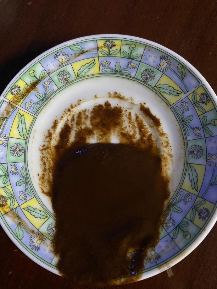 Kahve fali bakan var mı ?
