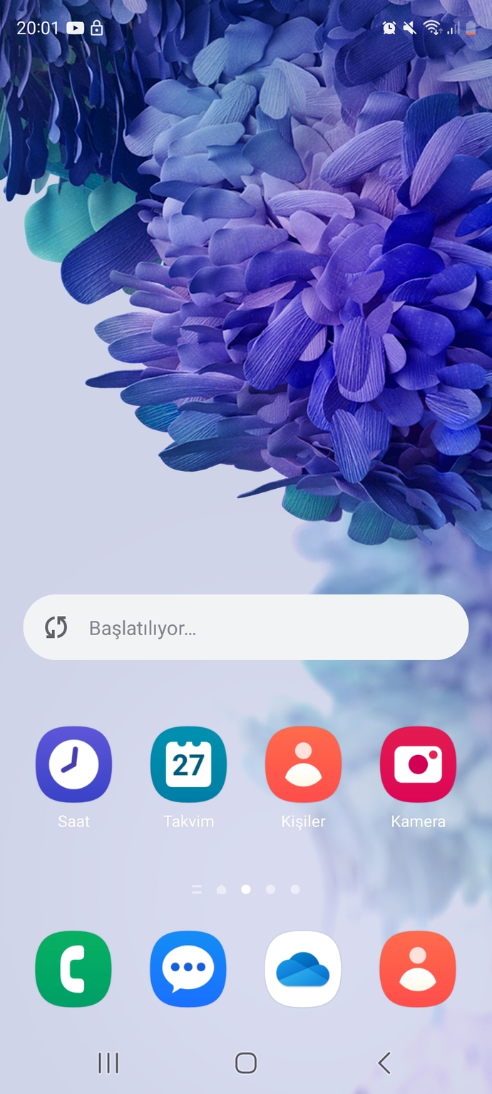 Arkadaşlar telefondaki başlatılıyoryazısı neden var?