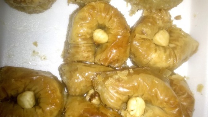 KS kiminle baklava gömmek isterdin?