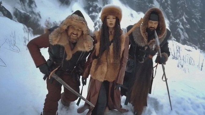Yeni Türk Müzik Grubu "AY YOLA" hakkında ne düşünüyorsunuz?