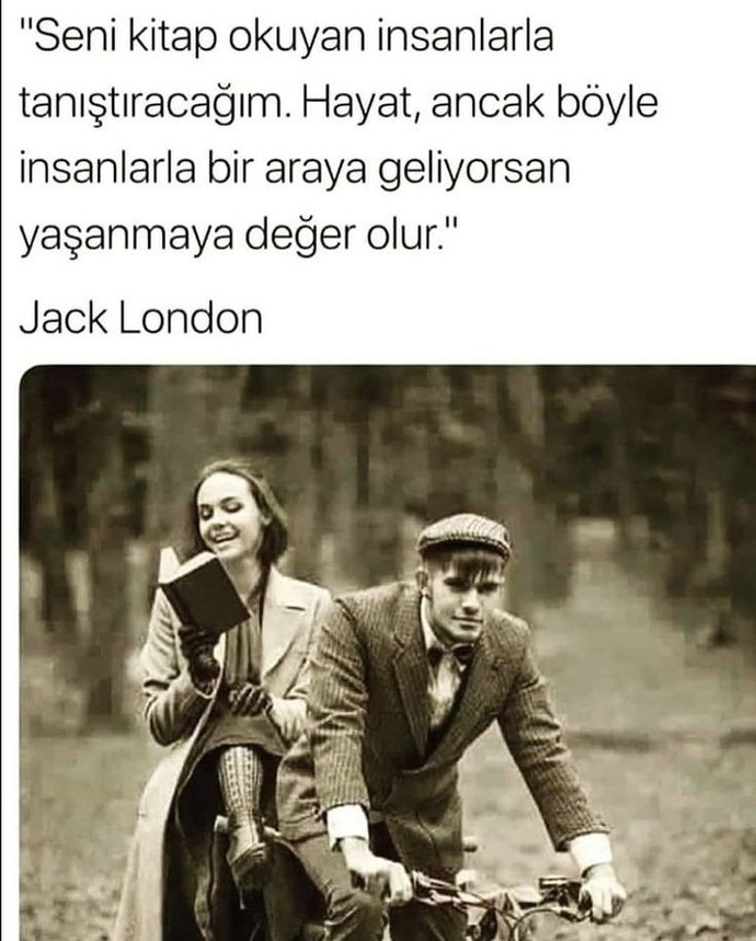 Çevrende senin kadar kitap okumayı seven biri var mı?