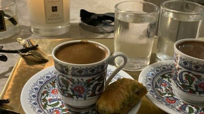 Bayram tatlısını dayanamayıp şimdiden yiyen kaç kişiyiz?