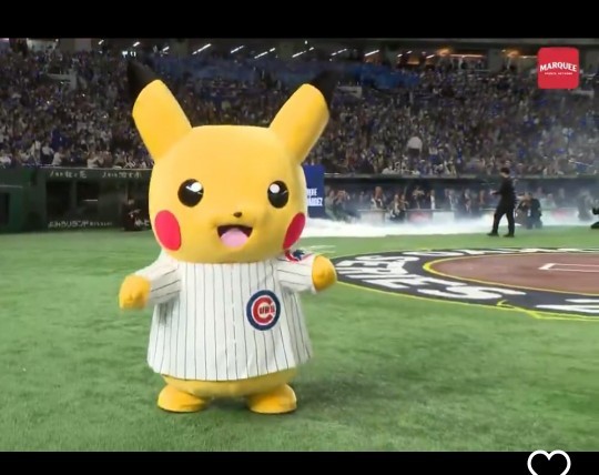 Pikachu ile koşu 🏃 yarışı yapmaya var mısın?