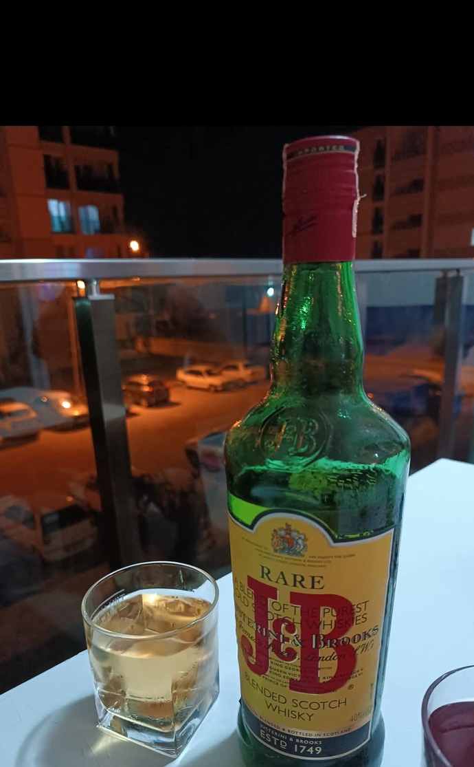 Gecenize ne eşlik ediyorr?