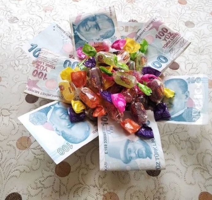 Şöyle bir bayram şekerliği hazırladım nasıl olmuş 🍬?