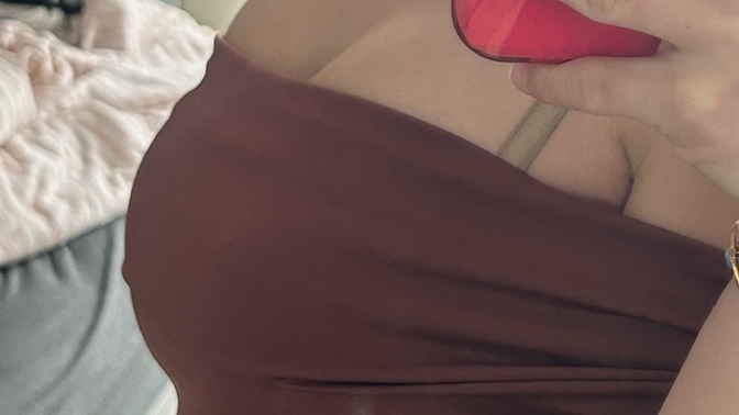 Elbisenin göğüs kısmı çokmu dar olmuş?