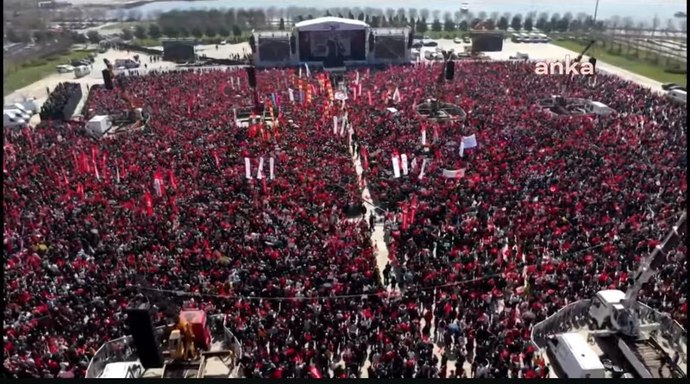 Maltepe’deki miting, erken seçim çağrılarına yol açar mı?