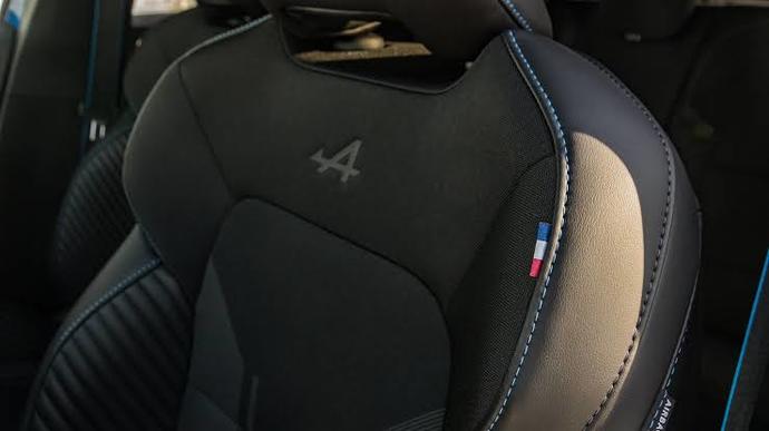 Sıfır Renault Clio 5 Alpine Paket Alınır Mı?