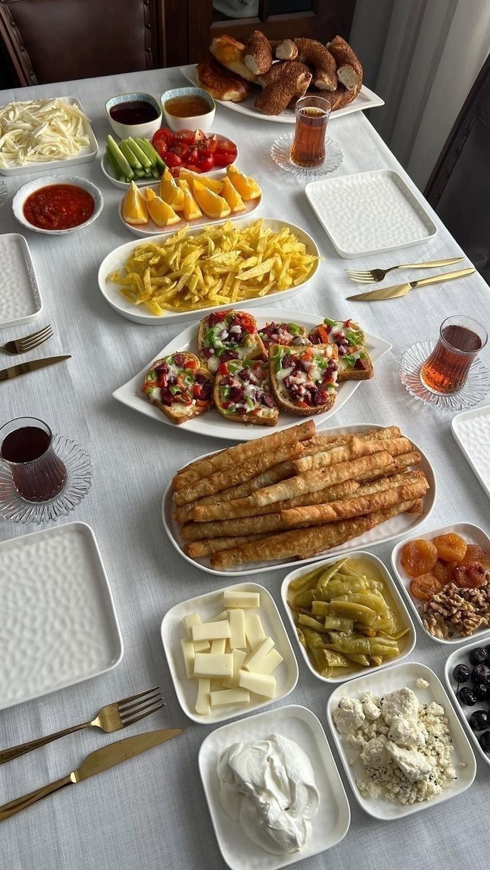 Hayırlı bayramlar herkeseee. keyifler nasıl?