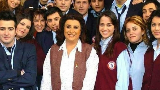 Öğrencilik yıllarından kalma fotoğrafların var mı?
