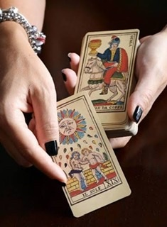 Kahve falına mı, tarot kartı falına mı daha çok inanıyorsunuz?