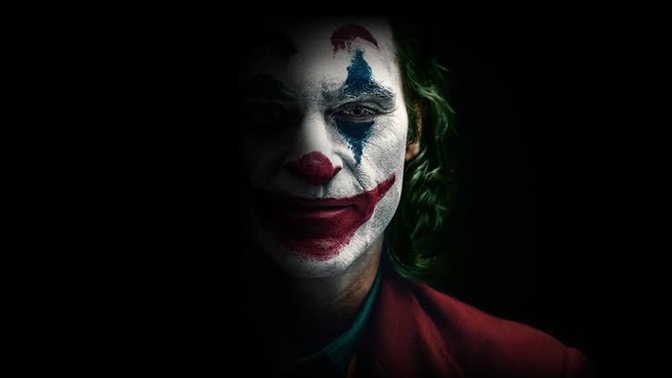 İzlediğiniz Hangi Filmdeki Kötü Karakter Sizi Daha Çok Etkiledi ve Daha Sonra Mantıklı Buldunuz?