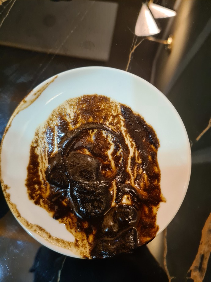 Kahve fali bakmak isteyen varsa buyursun😃?