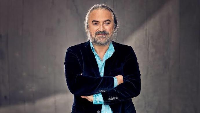 Türk müziğinin önemli isimlerinden Volkan Konak vefat etti. Şarkılarını dinler miydiniz?