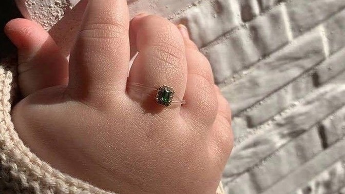 Bebekler neden bu kadar fazla uyur? Belki de gizli bir bebek partisi düzenliyorlardır ve biz sadece davet edilmedik?