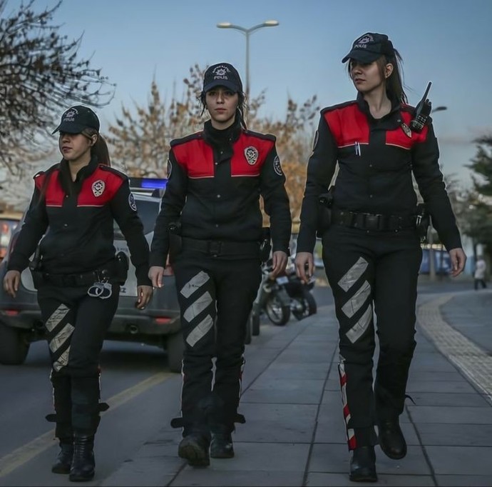 Meslek seçiminde ailenin baskısına maruz kaldın mı?