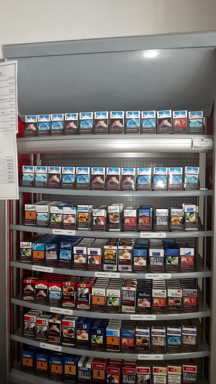 Eski sigara paketleri daha mı hoştu?