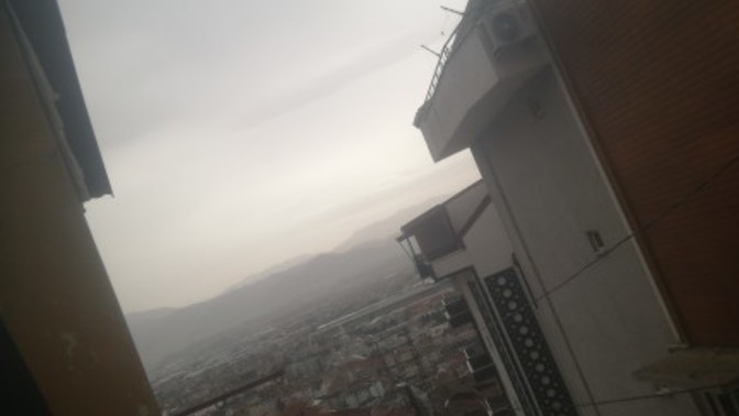 Hava yağmurlu değil ama kapalı?