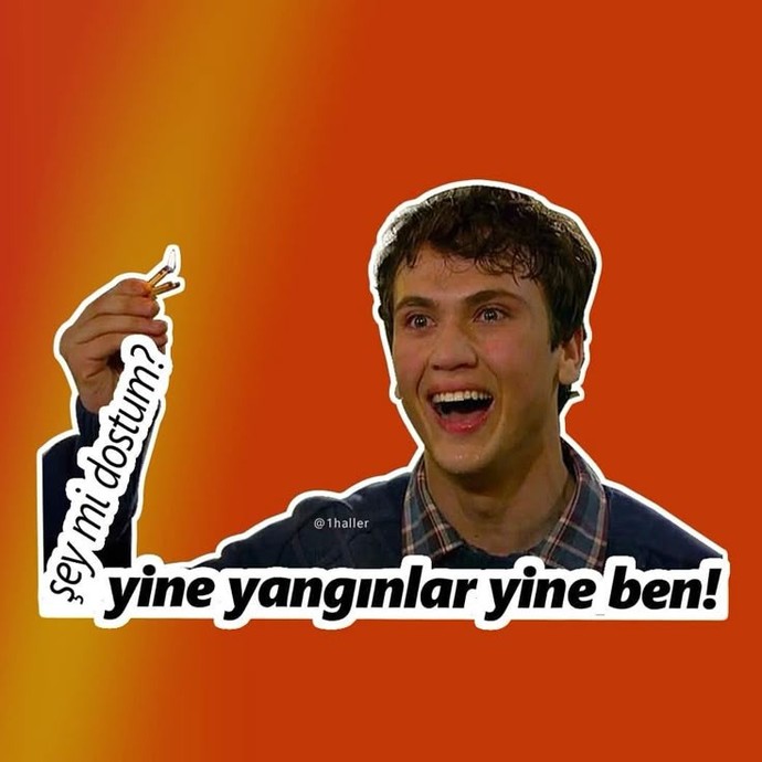 Hoşlandığınız kişiye ilginizi nasıl belli edersiniz? Direkt söyleyenlerden misiniz, yoksa imalarla mı?