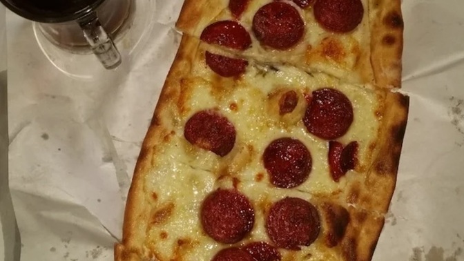 Sucuklu ve kaşarlı pide sever misiniz?