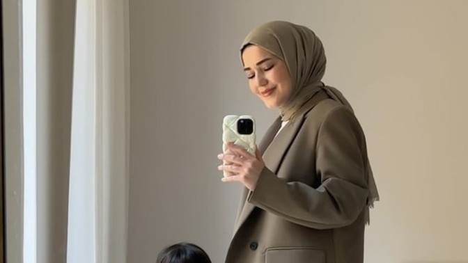 Çocuk yetiştirirken sevgi mi, disiplin mi daha önemli? Neden?