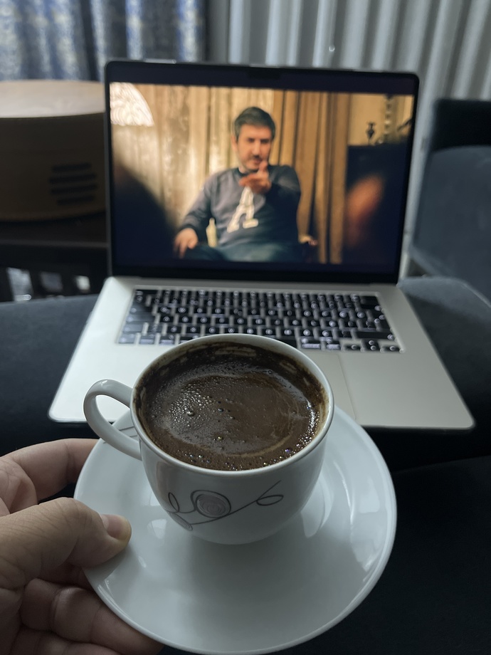 KS üyeleri size kendi ellerimle Türk kahvesi yapmamı ister misiniz?