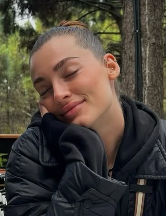 Survivor Yağmur Banda güzel mi?