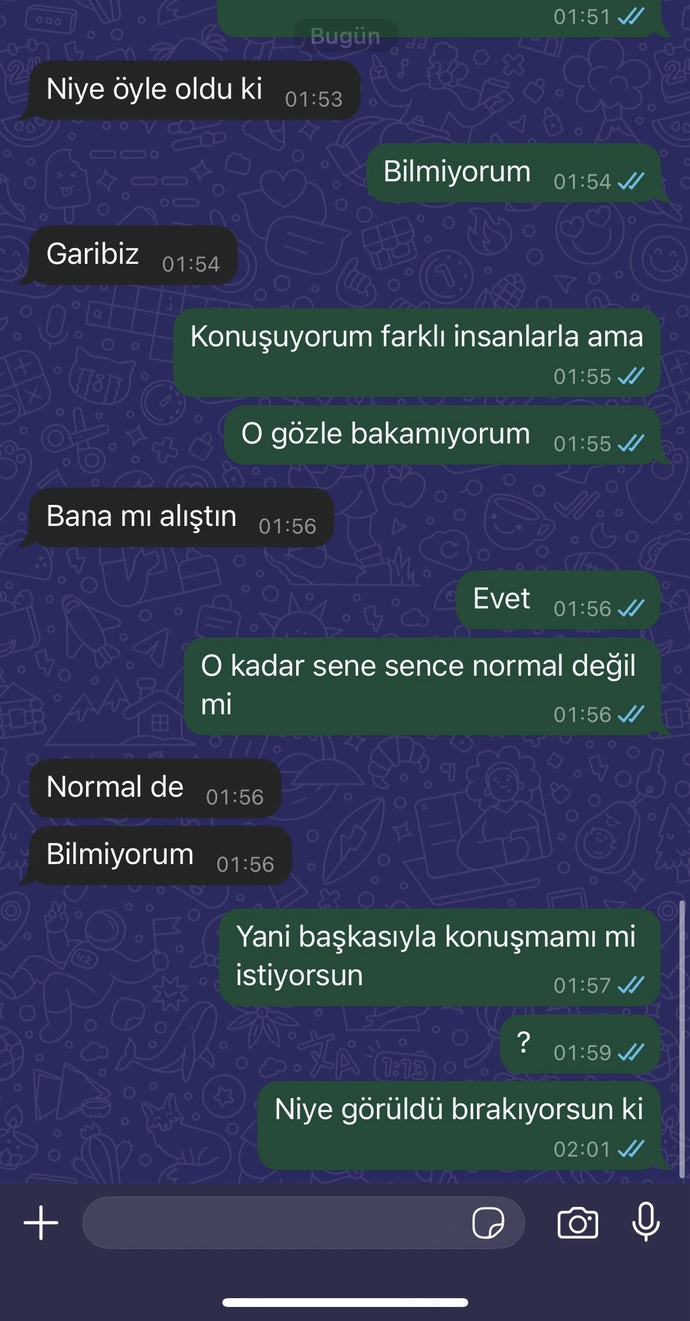 Eski sevgilim ne yapmaya ne demeye çalışıyor?