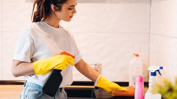 Evde temizlik yapmak için hangi saatleri tercih ediyorsunuz?