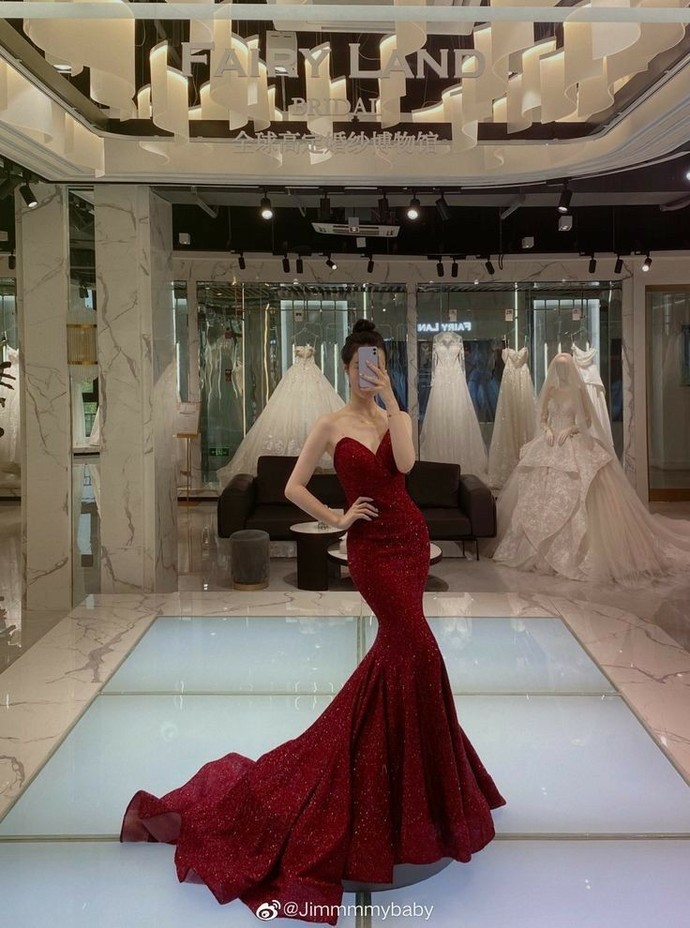 Balık model elbiseleri beğeniyor musunuz?