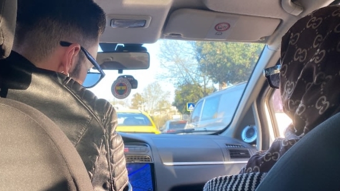 Ailenizle yolculuk yapmak mı yoksa tek başınıza yolculuk yapmak mı daha iyidir?