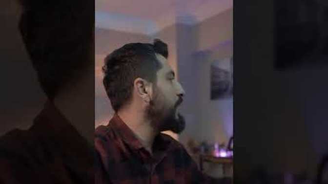 Kavga etmek evliliğinin tuzu biber midir?